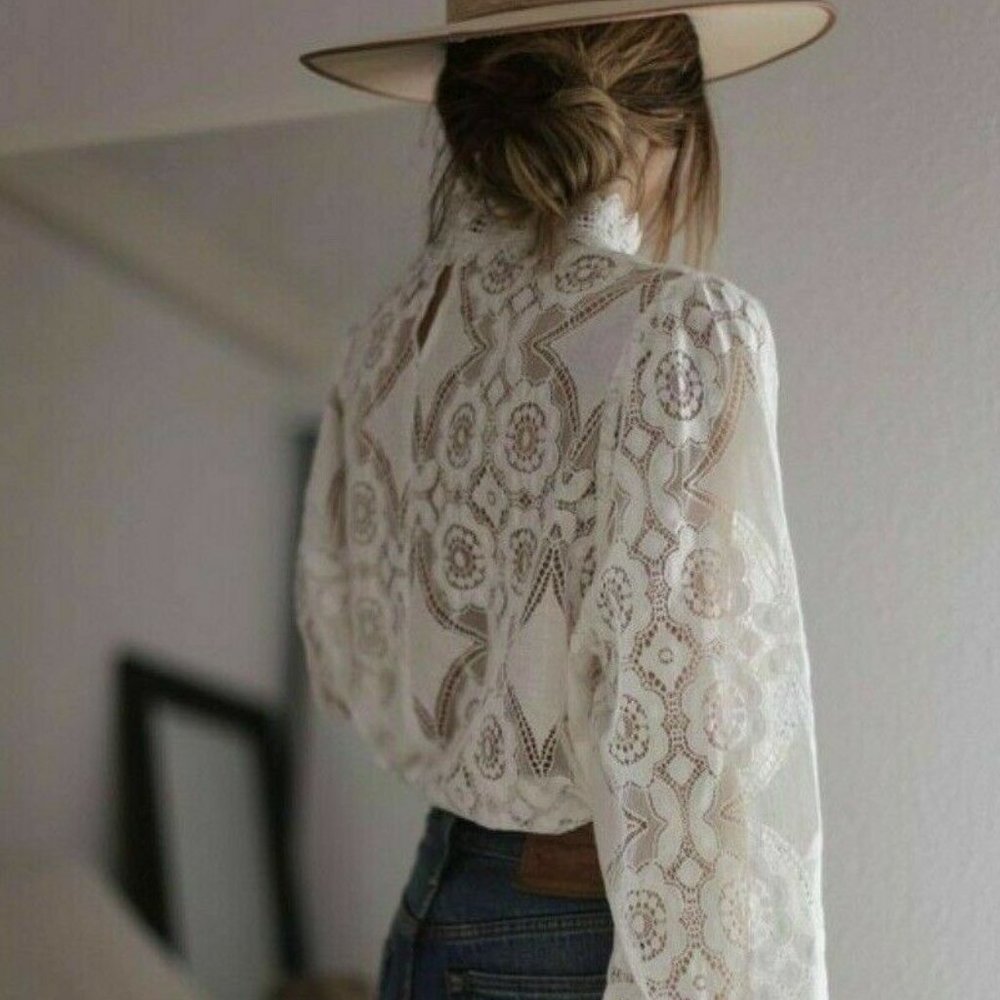 New White Lace Long Sleeve Blouse Top - Picture 4 of 12